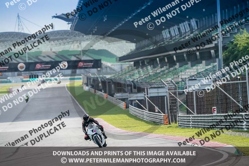 Sepang;event digital images;motorbikes;no limits;peter wileman photography;trackday;trackday digital images